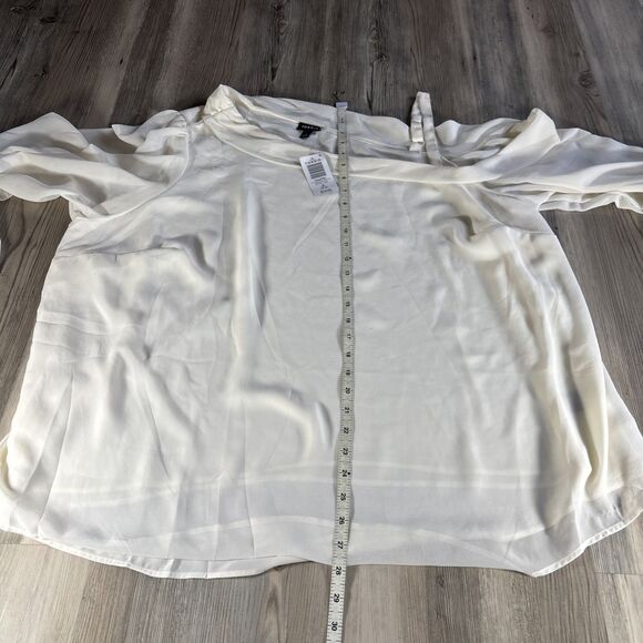 NWT Torrid One Shoulder Chiffon Asymmetrical Blouse Whisper White Size 3 - Picture 8 of 9